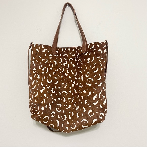 MADEWELL Medium Transport Tote Animal Printed Calf Hair - Picture 6 of 12